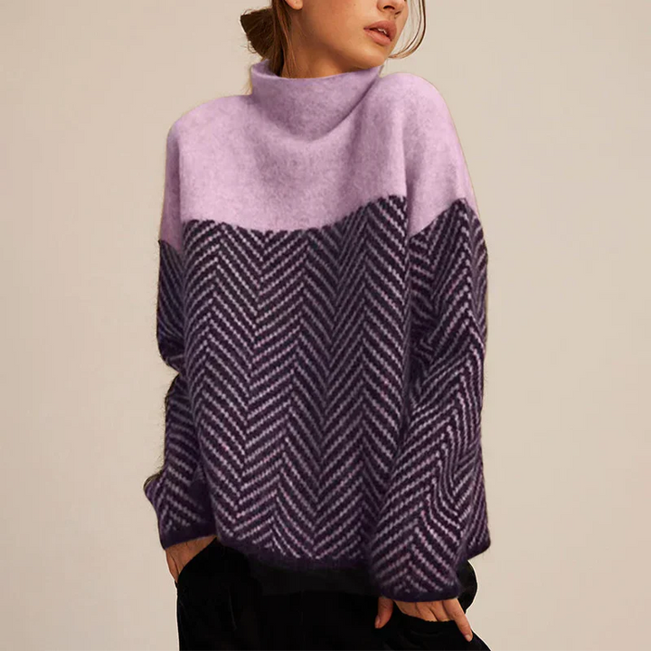 Camisola básica feminina de gola alta, essencial para o inverno e outono. Peça versátil que oferece conforto e elegância.