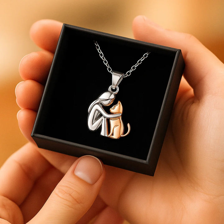 Colar ajustável dourado de abraço com pingente pet. Joia versátil para homem e mulher, presente carinhoso de animal.
