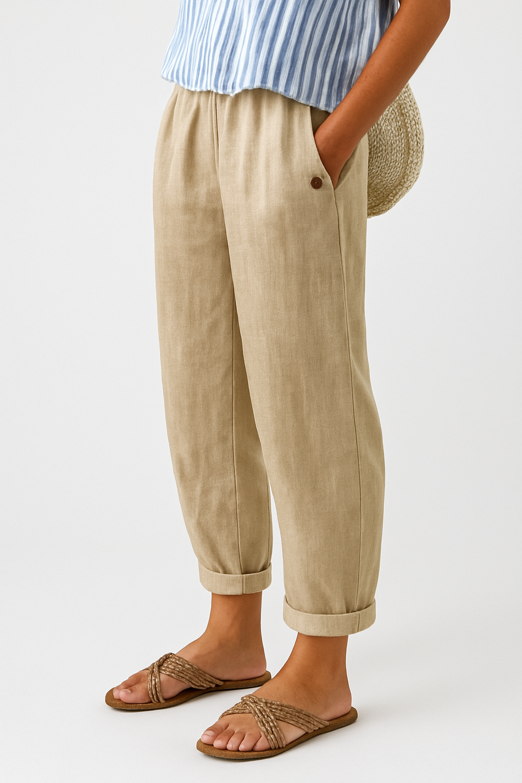 Calça feminina folgada casual com bolsos, ideal para conforto diário e look despojado de verão.