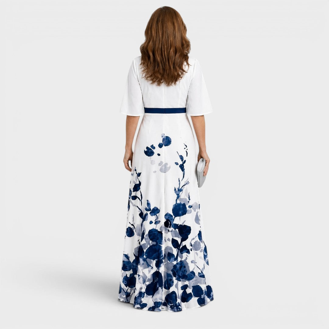 Vestido de mulher maxi halter fluido, perfeito para o verão com um toque de elegância.