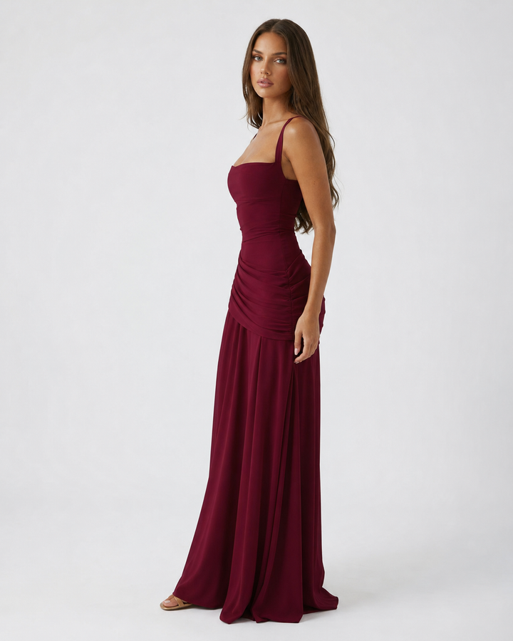 Vestido feminino verão, decote quadrado, drapeado, estilo maxi em azul marinho.