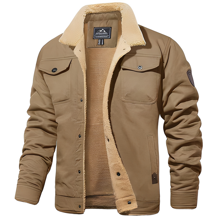 Outwear masculino para o inverno: jaqueta robusta, aconchegante e com design chique.