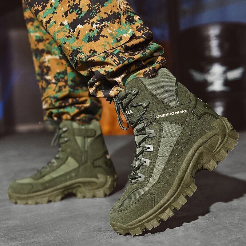 Botas de inverno masculinas com forro térmico, oferecendo máximo conforto e proteção em climas frios.