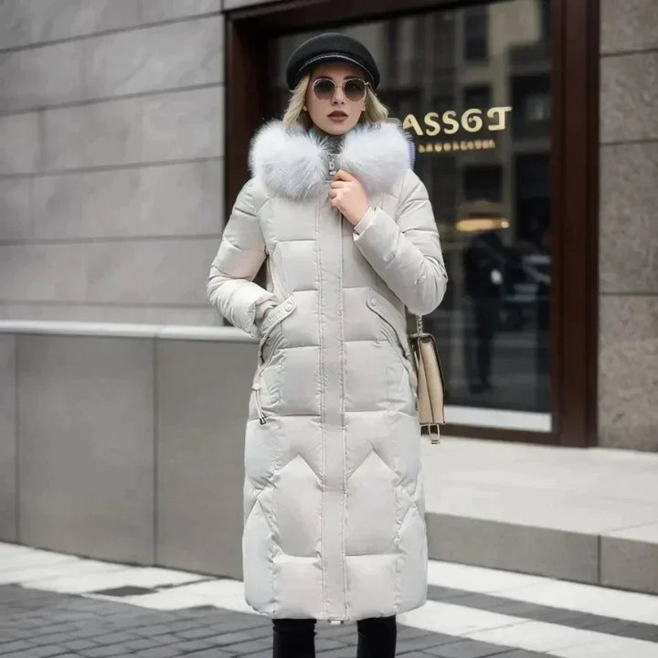 Casaco feminino italiano, design elegante e aconchegante para o inverno. Conforto e estilo unidos.