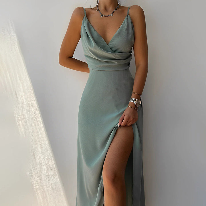 Vestido feminino midi assimétrico, ideal para festas, verão e eventos casuais. Elegância e estilo moderno em uma peça.