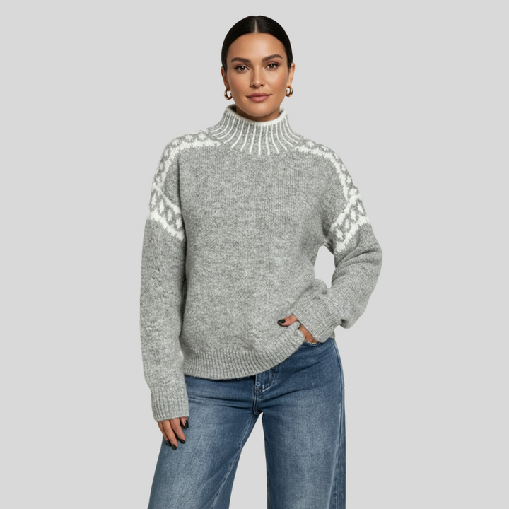 Camisola feminina de inverno cinza claro elegante com gola alta, ideal para moda casual e conforto no outono inverno.