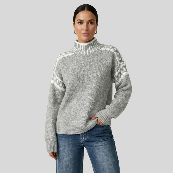 Blusa de inverno feminina cinza claro, camisola elegante de gola alta para conforto e estilo atemporal. Moda outono inverno.