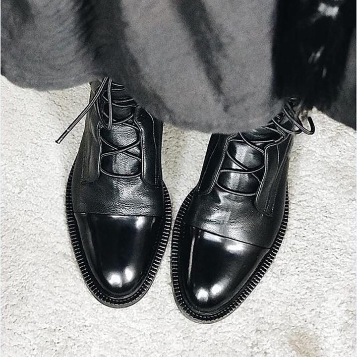 Elegantes botas femininas de salto alto para moda inverno, combinando conforto e estilo para qualquer ocasião.