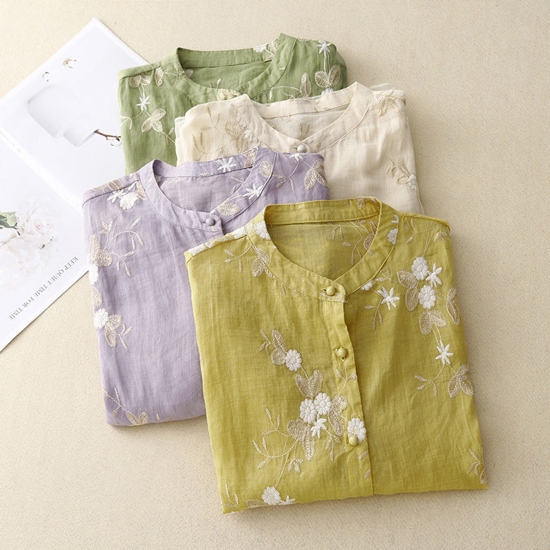 Moda feminina: Blusa bordada com design exclusivo, toque de elegância e conforto.