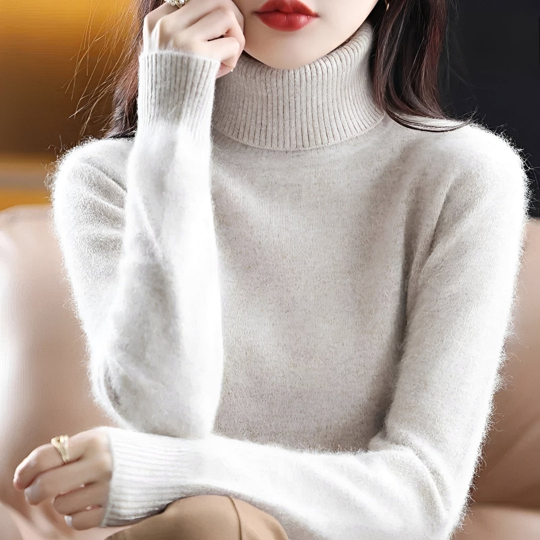 Este suéter feminino gola alta combina conforto, elegância e é ideal para o inverno.