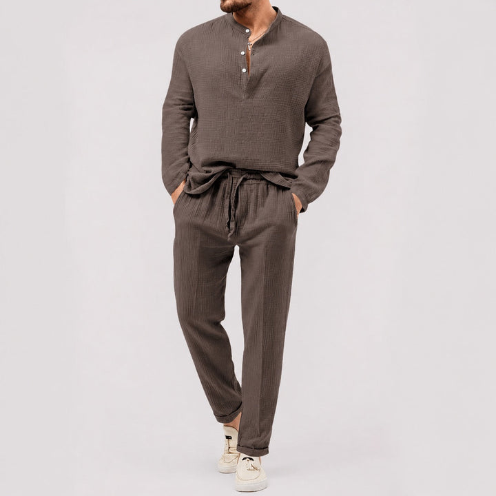 Conjunto masculino casual para o dia a dia e viagens, duas peças que proporcionam máximo conforto e estilo relaxado.