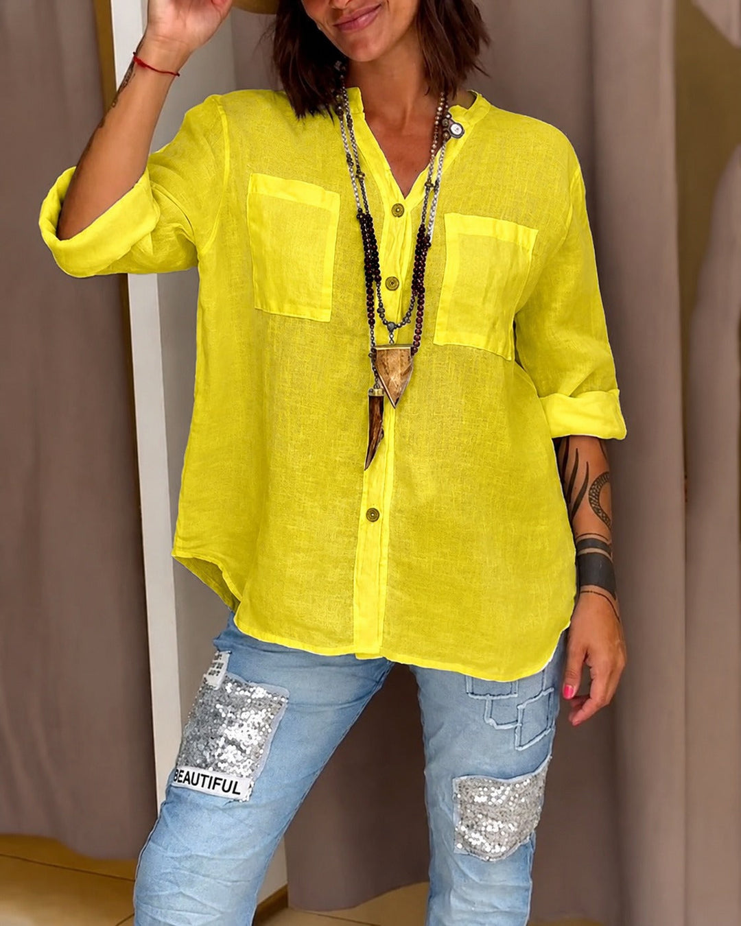 Blusa feminina solta e versátil Farrah, perfeita para moda verão e primavera, estilo casual e confortável.