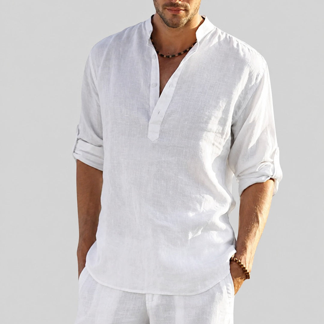 Camisa masculina leve e elegante para o verão, ideal para um look casual e confortável.