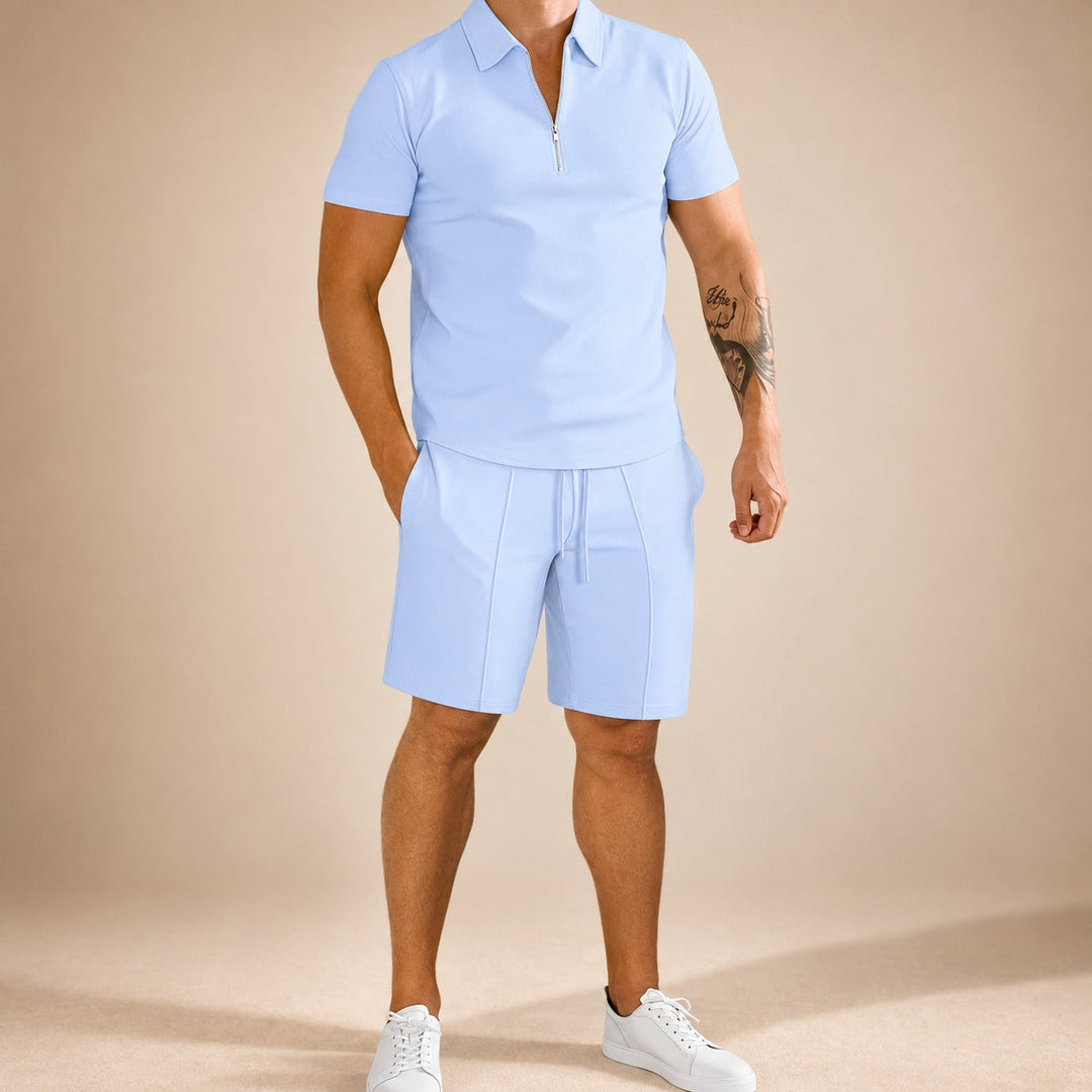 Conjunto de verão masculino com camisa polo e calções. Roupa casual e confortável, ideal para o estilo primavera.