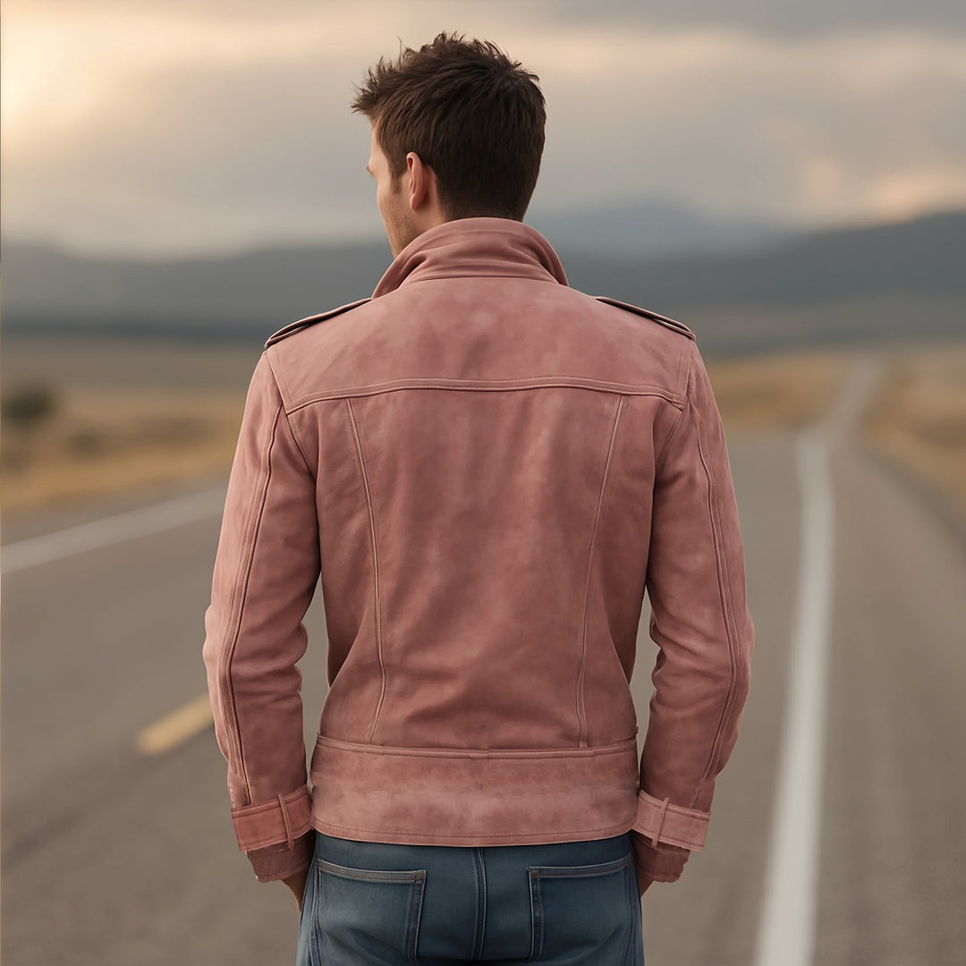 Casaco masculino elegante de abotoamento duplo. Perfeito para moda outono/inverno, combinando casual e formal.