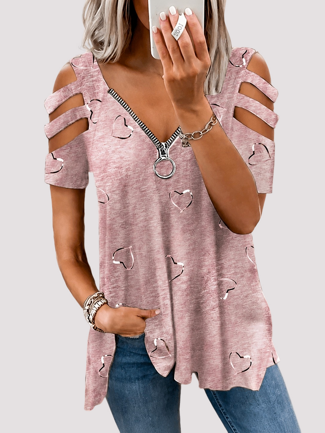 Blusa feminina versátil com zíper, design elegante para o dia a dia e ocasiões especiais. Conforto garantido.