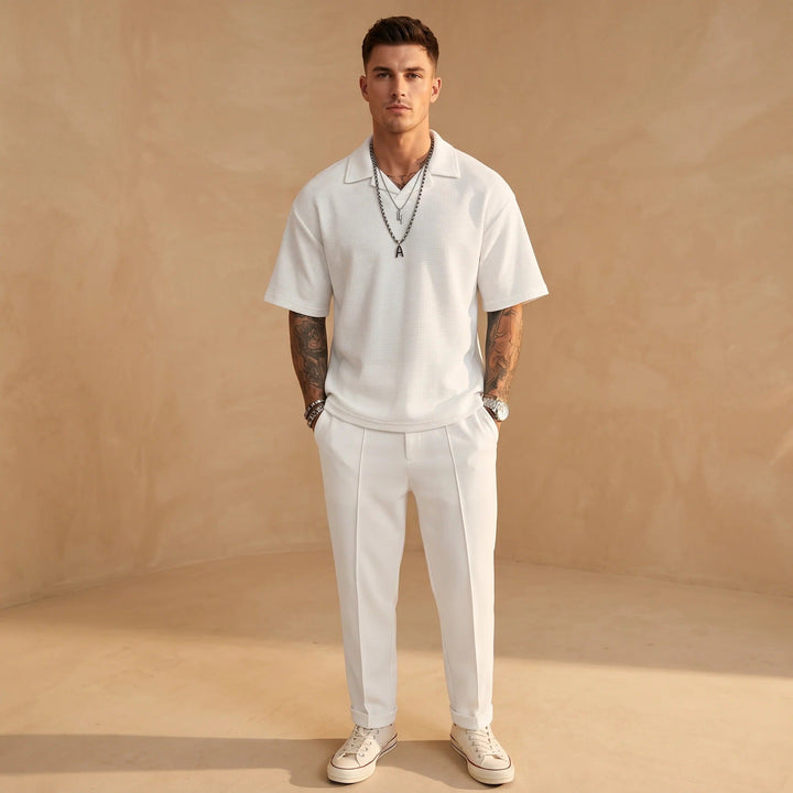 Conjunto masculino oversized casual de 2 peças em tecido macio, para um look de verão com muito estilo e conforto.