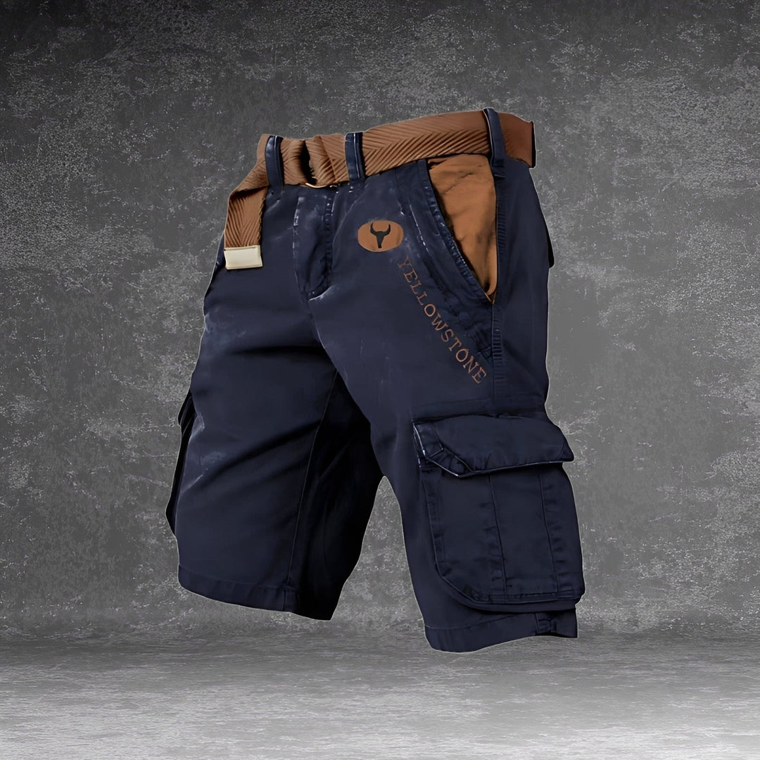 Bermuda cargo masculina Cole azul. Despojada e confortável, perfeita para o verão e momentos de lazer.