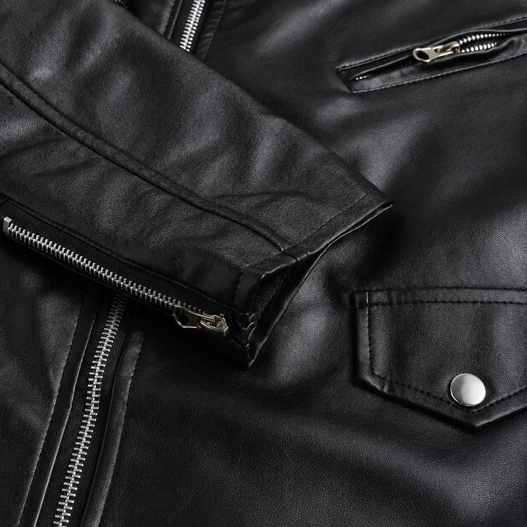 Jaqueta biker masculina Henrik, estilo moderno e casual para outono/inverno. Perfeita para looks do dia a dia.