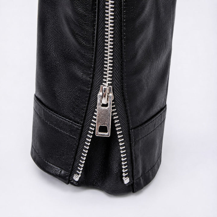 Casaco biker masculino Henrik, ideal para a moda outono/inverno. Elegante e versátil para vestuário casual do dia a dia.