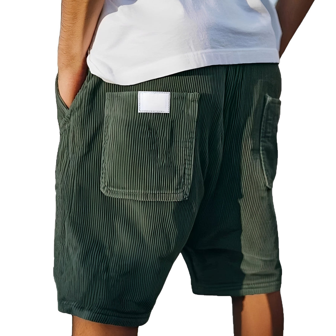 Bermuda masculina canelada casual, unindo conforto e estilo moderno no dia a dia. Versátil.