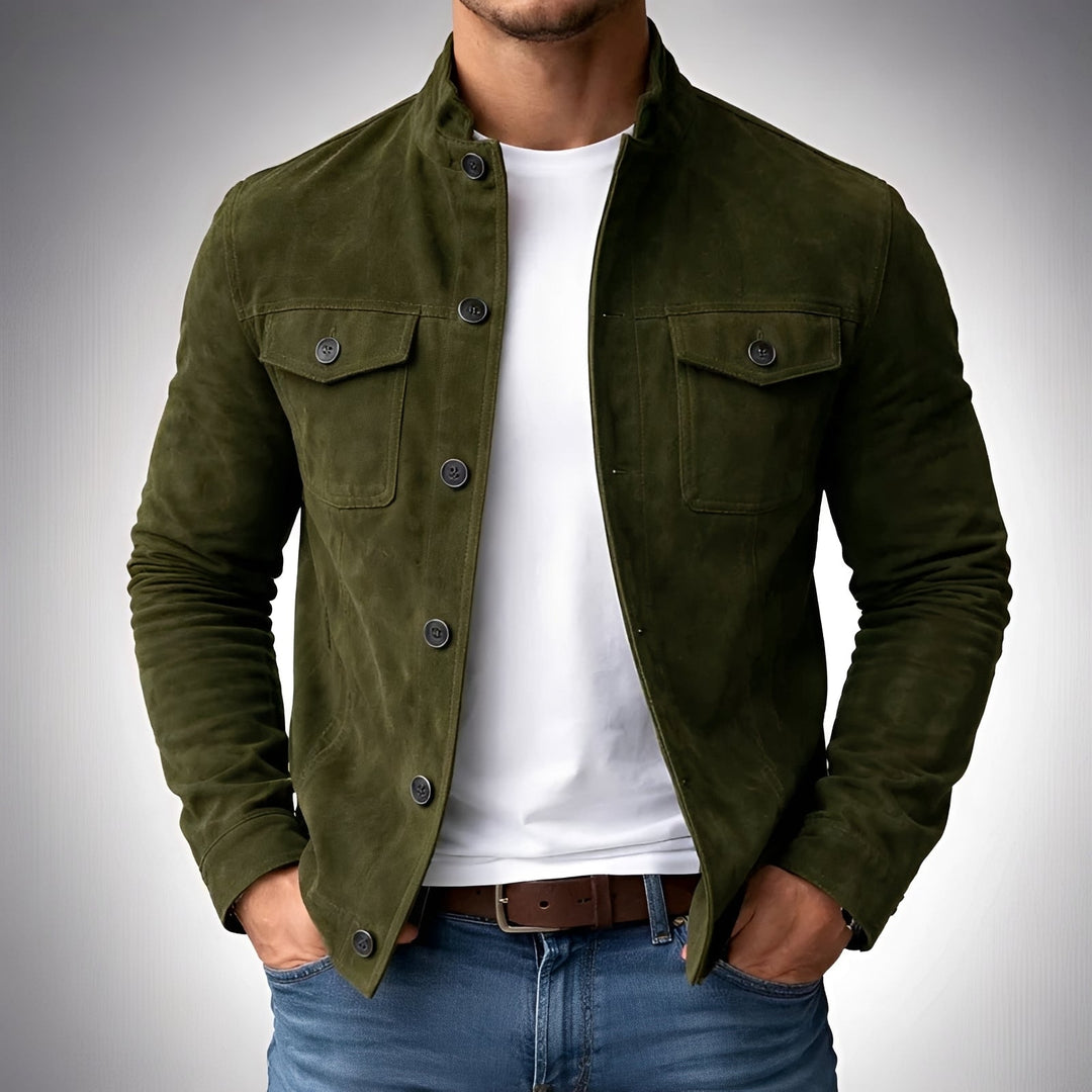Casaco masculino casual com botões frontais, perfeito para o dia a dia. Estilo e conforto na moda masculina.