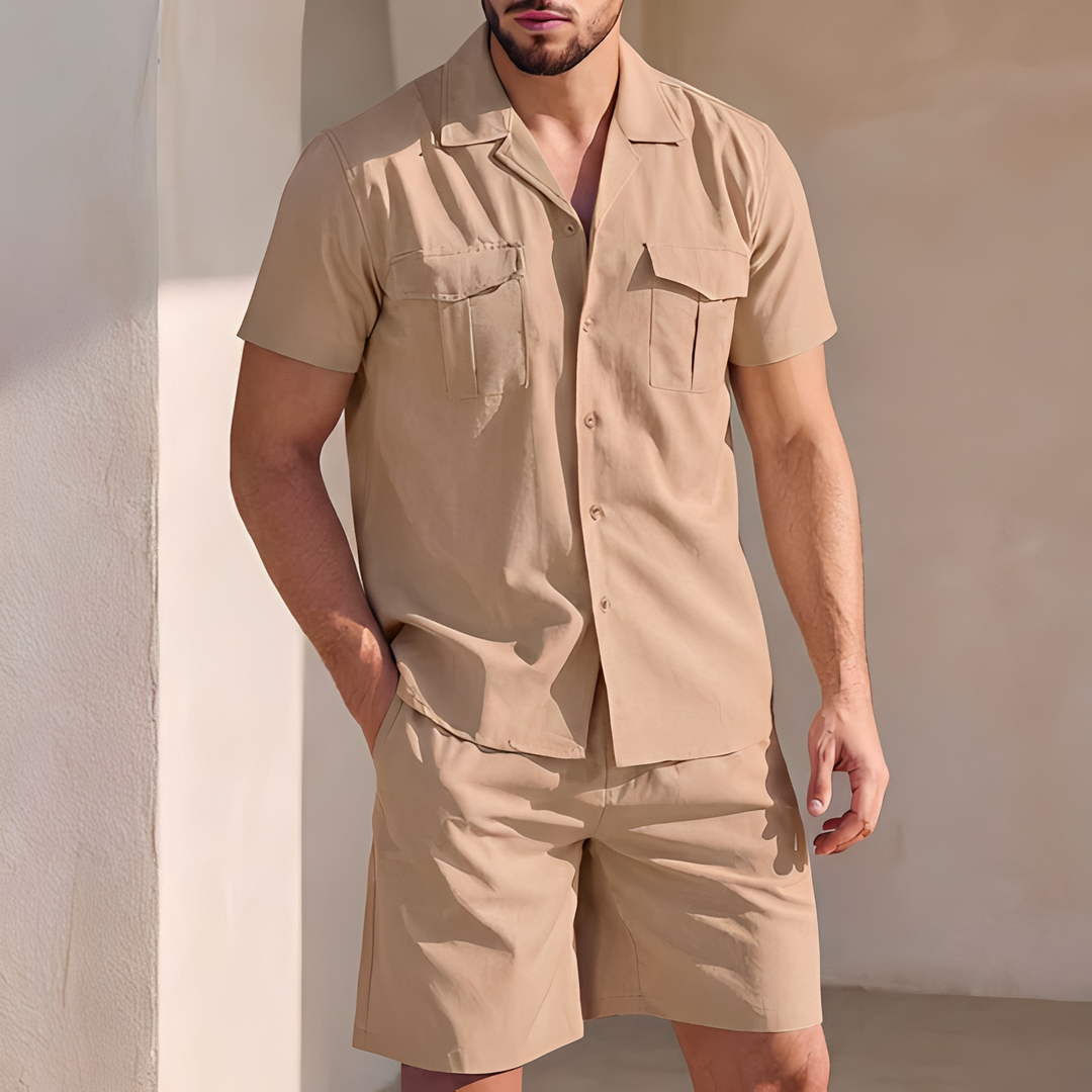 Conjunto masculino de verão Randel, shorts e camisa casual para conforto e estilo na praia.
