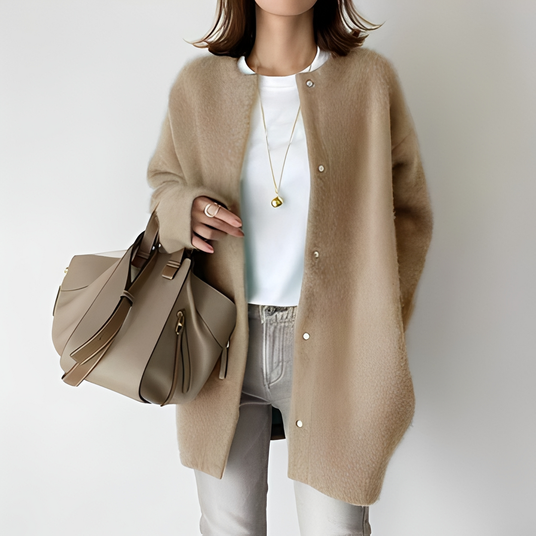 Cardigan Feminino Khaya aconchegante e elegante para moda outono/primavera, ideal para sobreposição casual.
