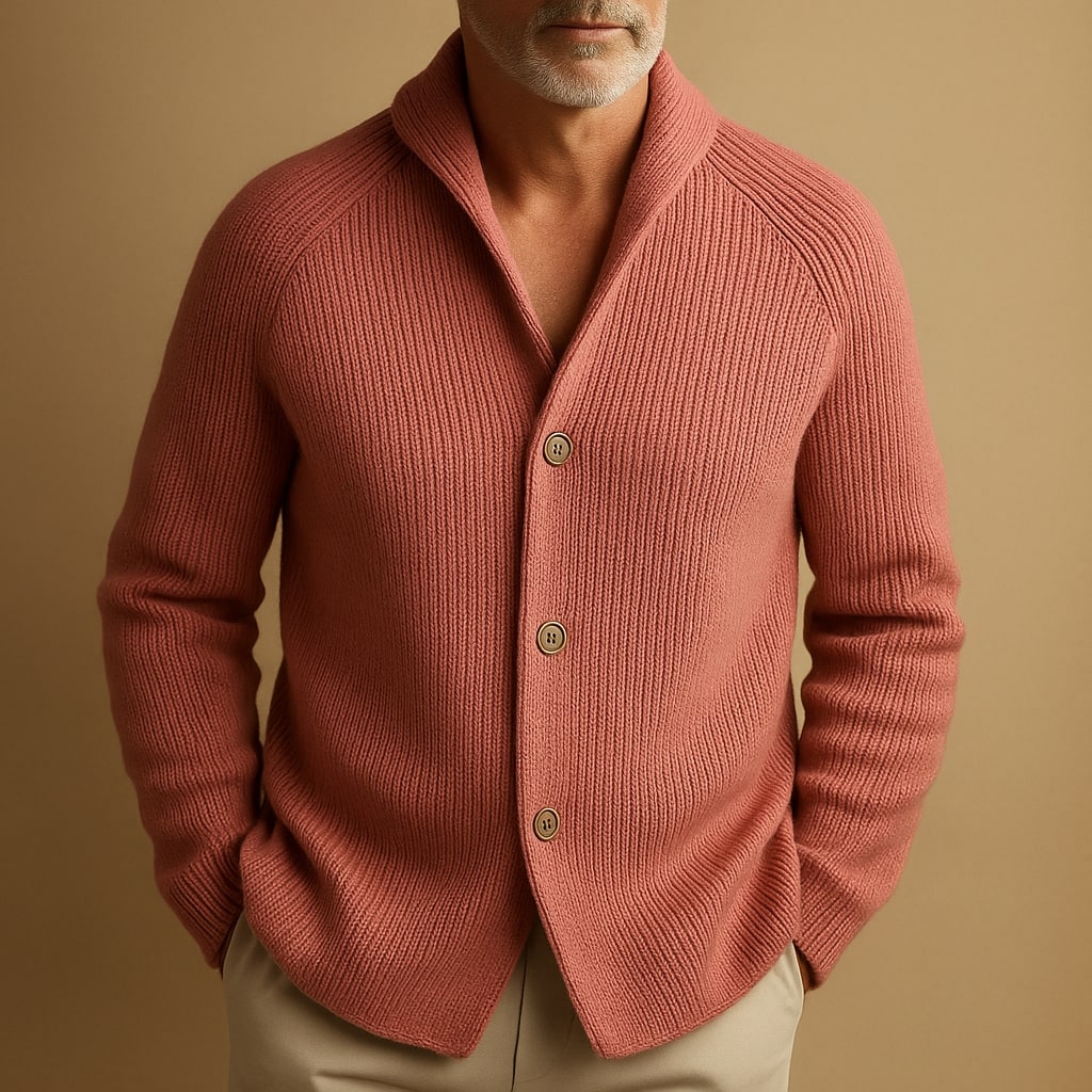 Roupa masculina: Cardigan leve e elegante, com gola xale, um agasalho moderno para o inverno.