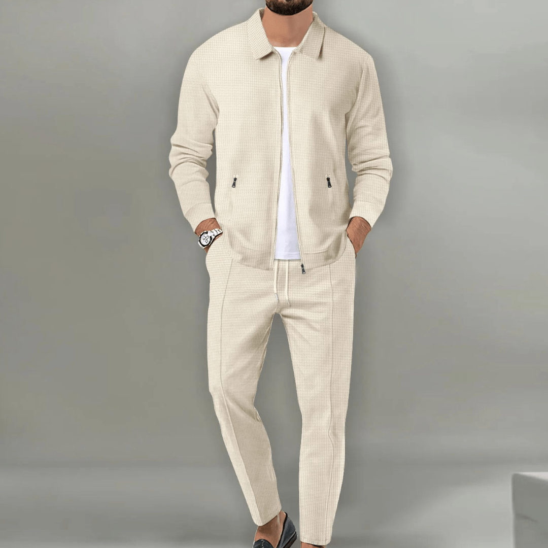 Conjunto de treinamento masculino Alvin, ideal para esportes e conforto diário. Roupa versátil para homem.