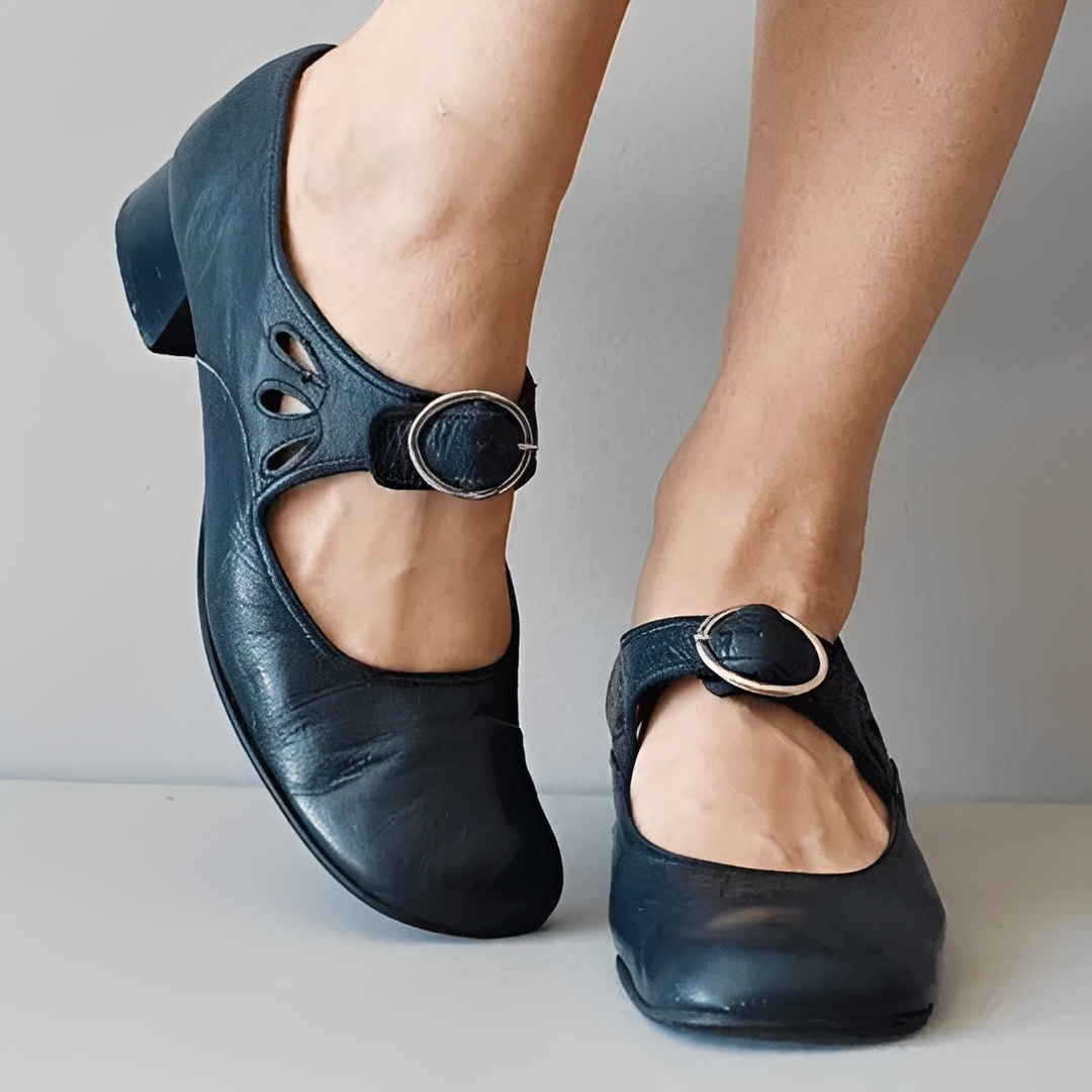 Sandálias femininas abertas para o verão, muito confortáveis e leves. Calçado ideal para praia e casual.
