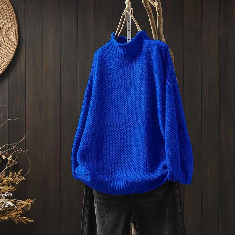 Suéter feminino de malha macia. Peça casual e confortável para o dia a dia e inverno.