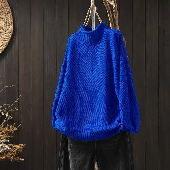 Suéter feminino de malha macia. Peça casual e confortável para o dia a dia e inverno.