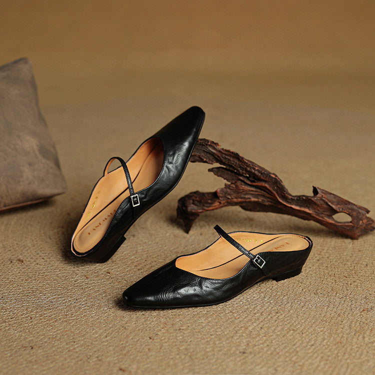 Sapato de tacão Orella em vista de três quartos, sapatos femininos clássicos e elegantes para mulher.