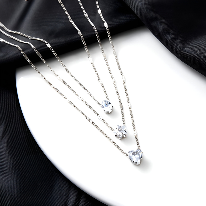 Colar boémio delicado para mulher, perfeito como presente e acessório de estilo elegante. Peça de moda.