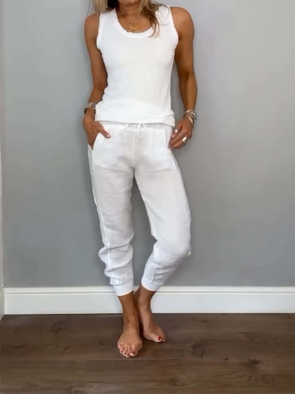 Conjunto feminino Ivy elegante e leve para verão, ideal para moda casual chic e conforto.
