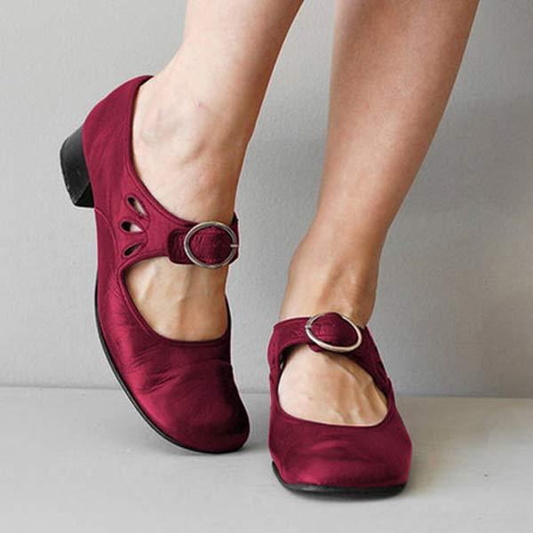 Calçado feminino ortopédico com conforto superior e ajustável, ideal para o bem-estar diário.