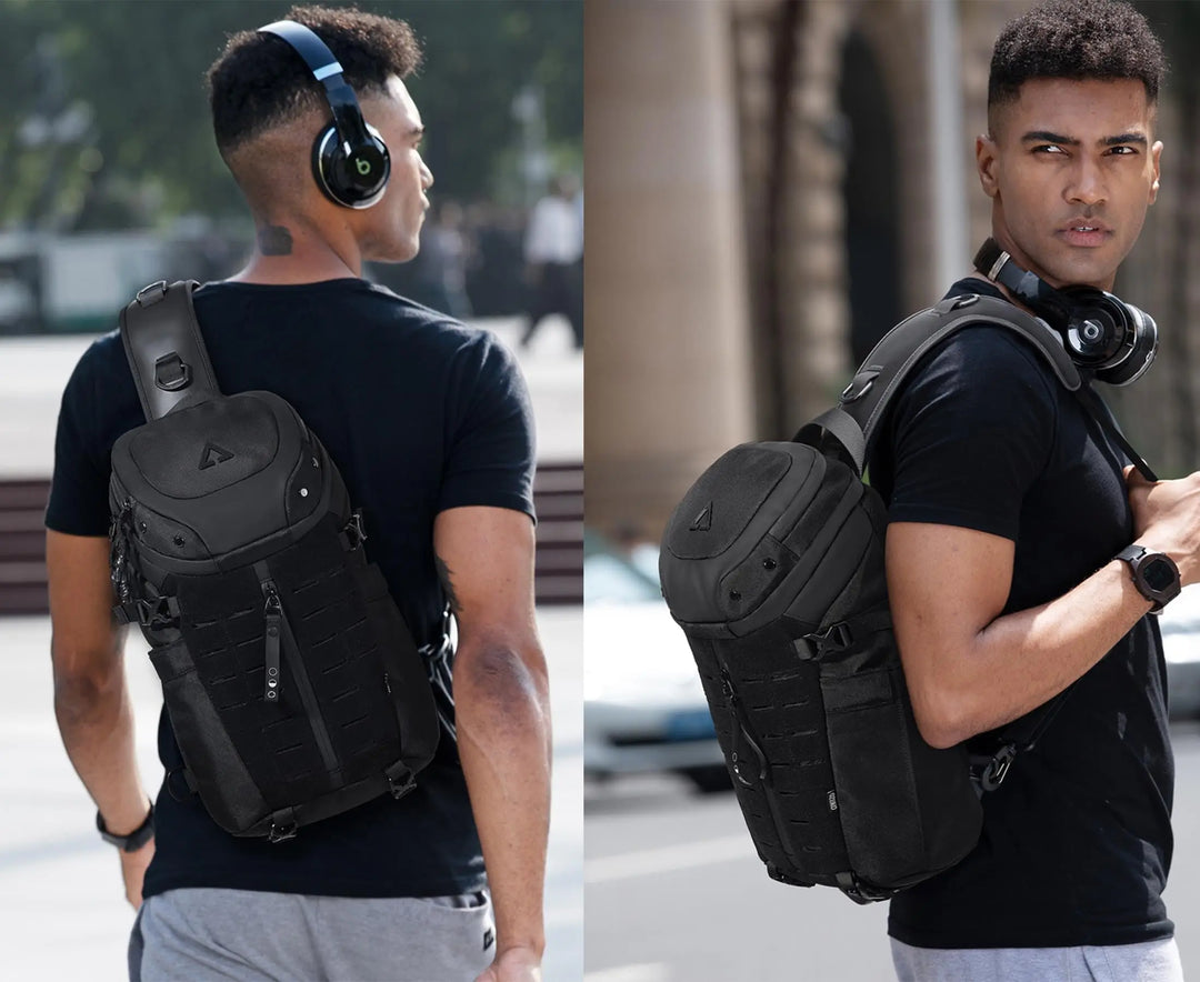 Mochila de peito impermeável unissex preta, resistente à água. Oferece proteção e segurança extra para seus objetos pessoais.