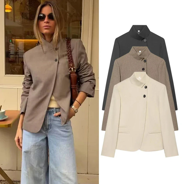 Blazer feminino para trabalho, estilo profissional e elegante para moda executiva.