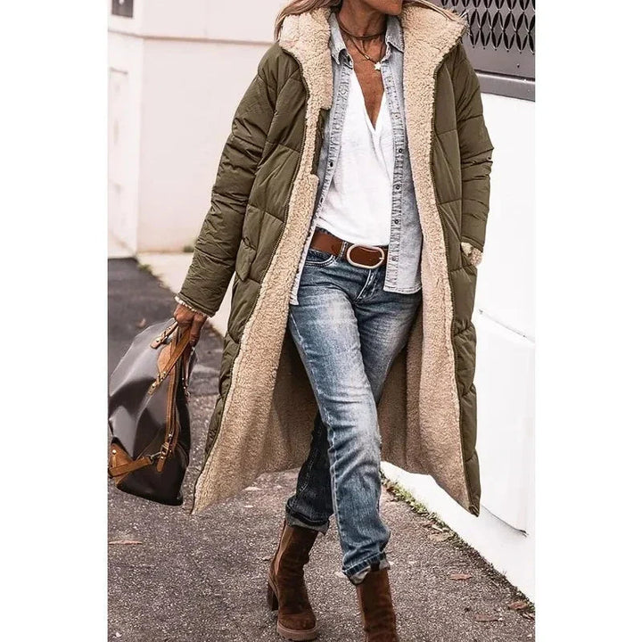 Casaco feminino de inverno Viviana, jaqueta elegante e quente, garantindo conforto e estilo nos dias frios.
