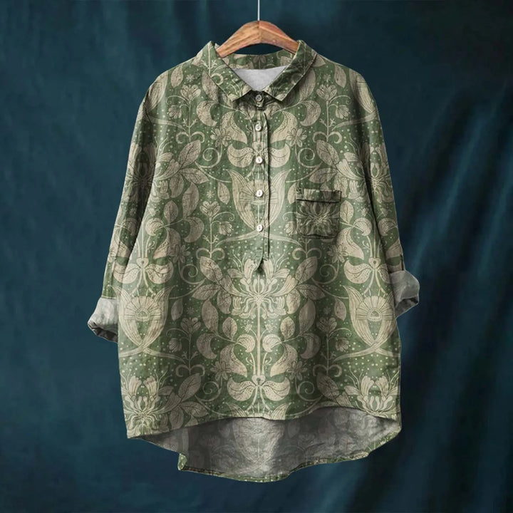 Camisa feminina oversized elegante e versátil, perfeita para estilo casual e elegante.
