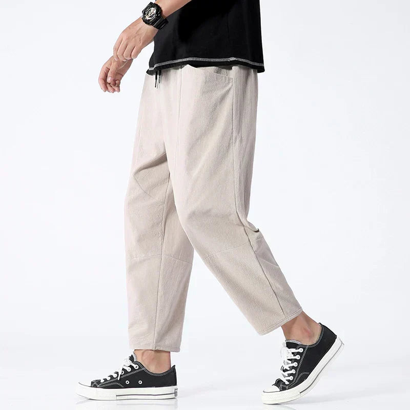 Calção masculino para o verão, estilo japonês moderno. Confortável e versátil para lazer e praia.