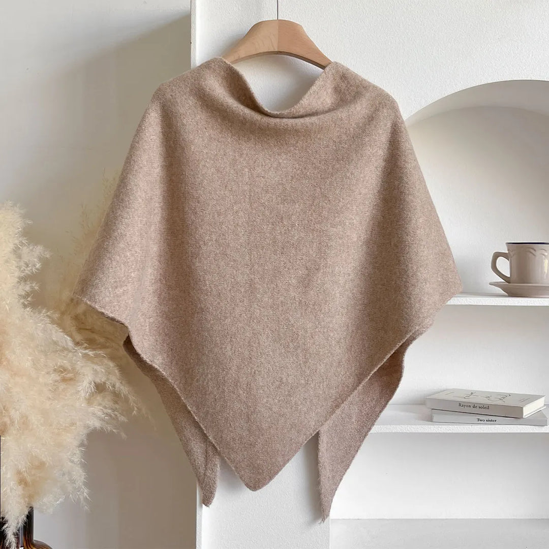 Elegante cachecol de outono para mulher, acessório macio que oferece conforto e estilo.