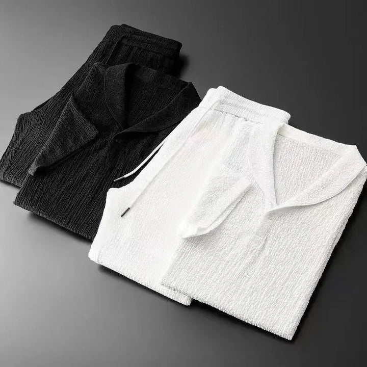 Conjunto casual masculino preto: camisa manga curta e calças flexíveis. Conforto e estilo para o dia a dia na primavera/verão.