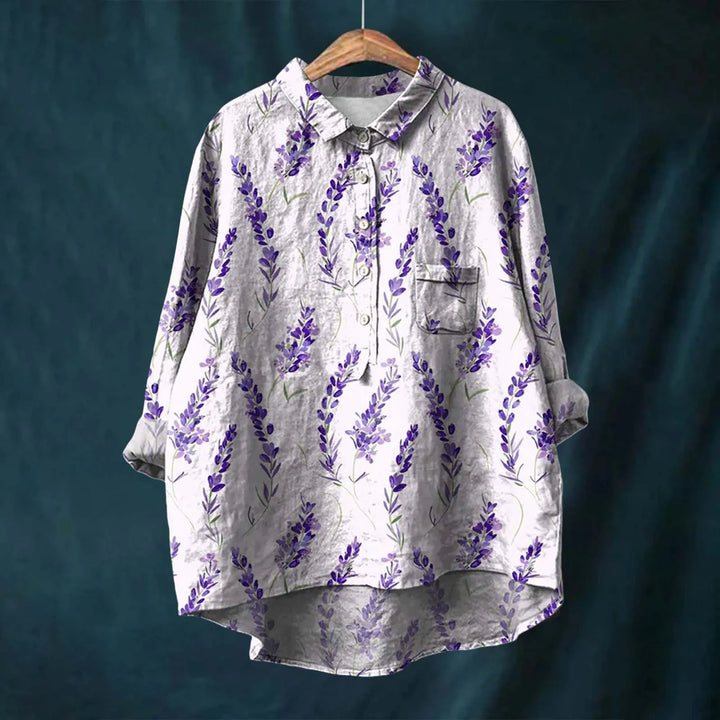 Camisa feminina floral versátil para looks casuais e confortáveis. Moda verão com estampa que inspira leveza.