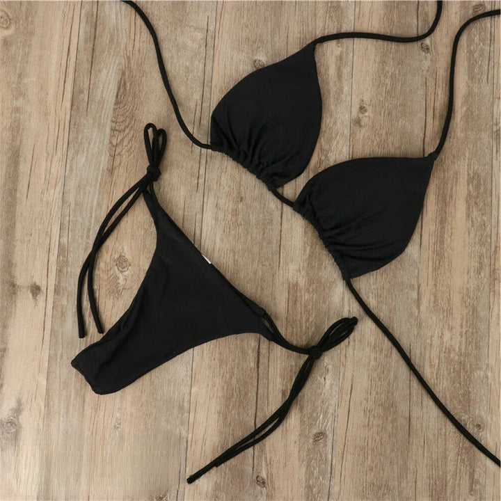 Top e calcinha cortininha microperfurada feminina para bronzeado uniforme e sem marcas. Moda praia.