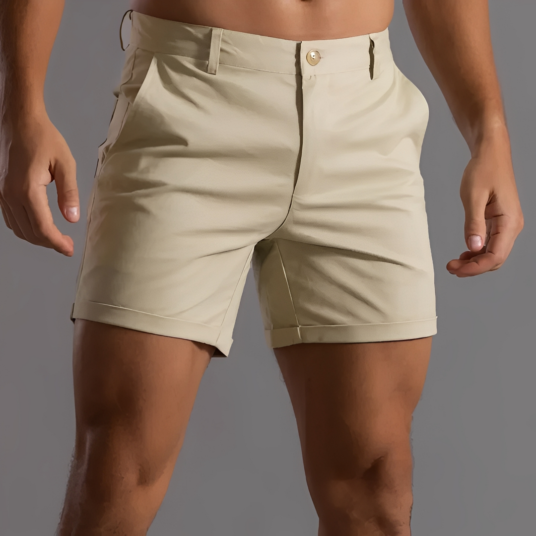 Short masculino de verão descontraído, ideal para praia e casual. Conforto e estilo para dias quentes. Roupa masculina.