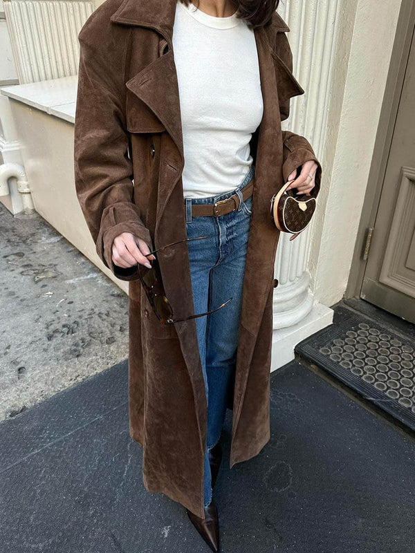 Trench coat feminino elegante castanho. Ideal para outono inverno, combina estilo casual chic com conforto.