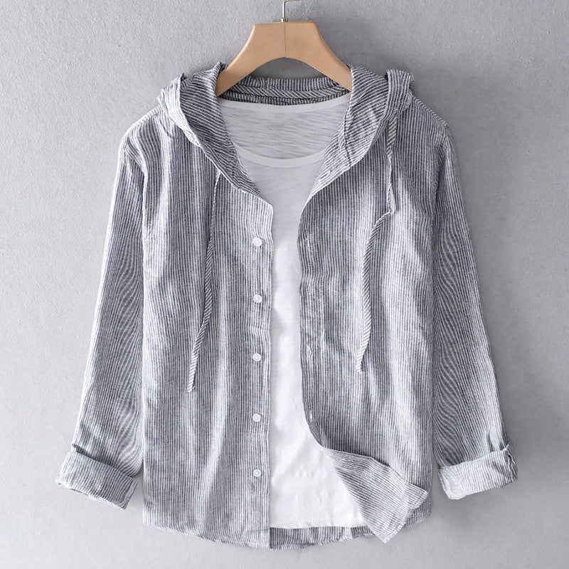 Blusa feminina leve Colene, ideal para o verão. Camiseta com capuz que oferece conforto diário e estilo descontraído.
