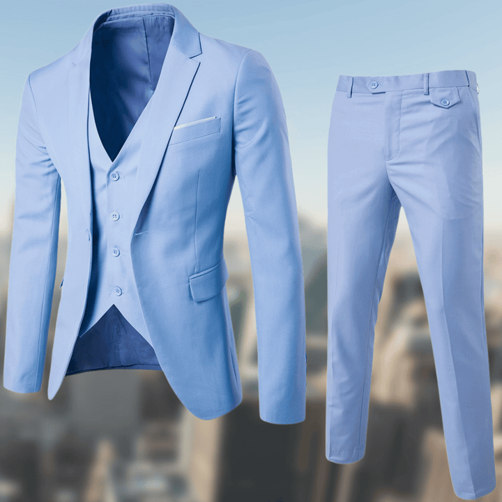 Terno masculino azul marinho, conjunto social para festa ou eventos formais. Roupa elegante de paletó e calça.